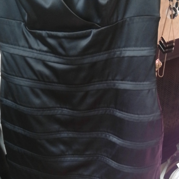 American Living Dress - Picture 3 of 5